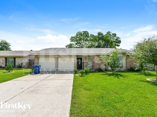 9702 Desert Flower Ln, Houston, TX 77086
