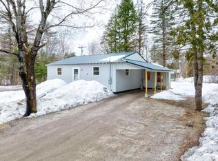 4 Trafton St, Cornish, ME 04020