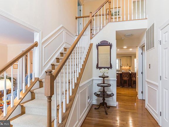 2nd image of 17705 Globe Theatre Dr
