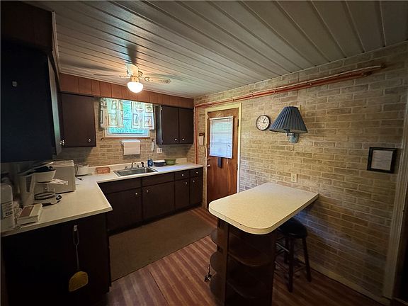 3rd image of 308 Buckboard Ln