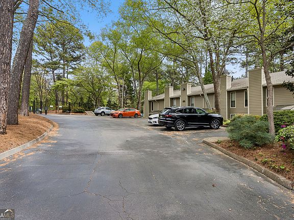 2nd image of 107 River Mill Cir