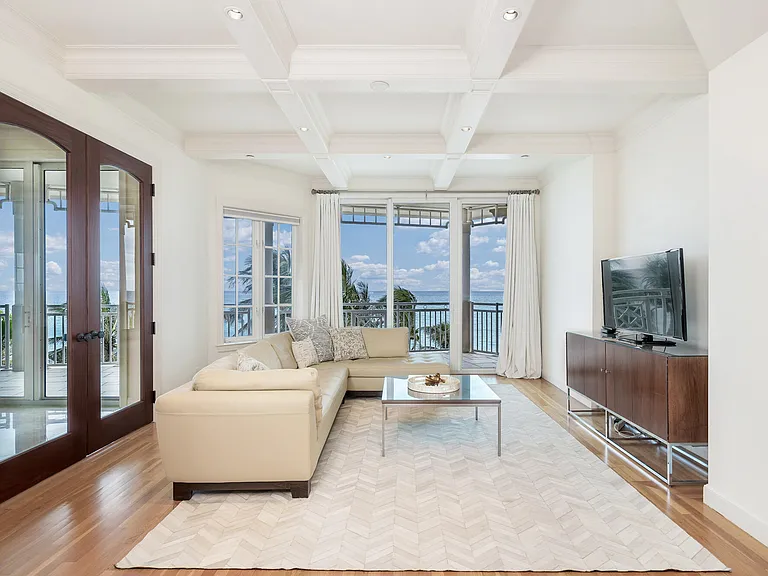 120 Jupiter Key Rd #Penthouse 4 — Photo 10