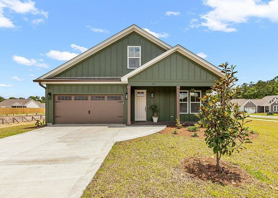 1st image of 111 Sierra Ln