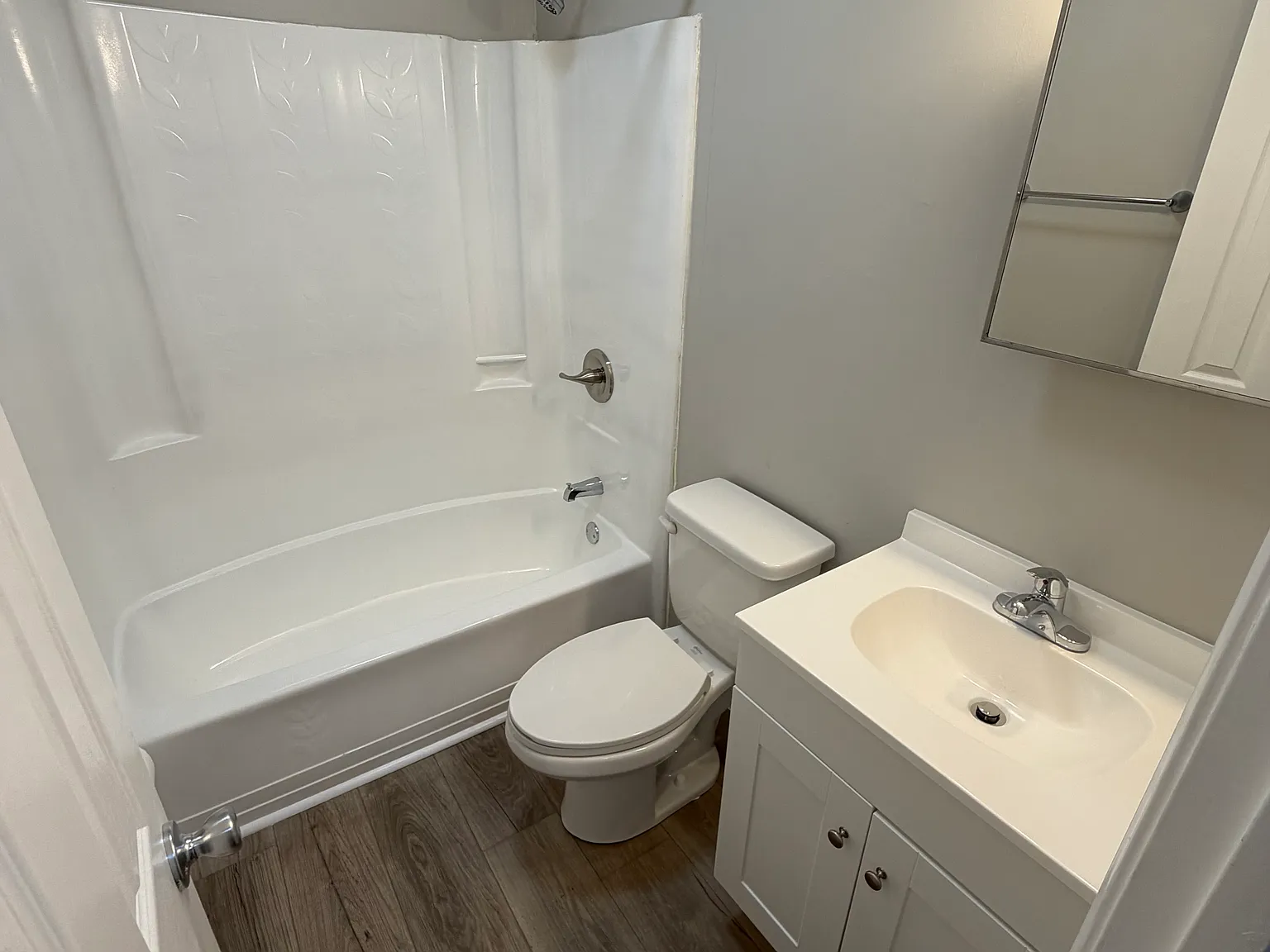 1 bed, 600 sqft, $1,150 — Photo 4
