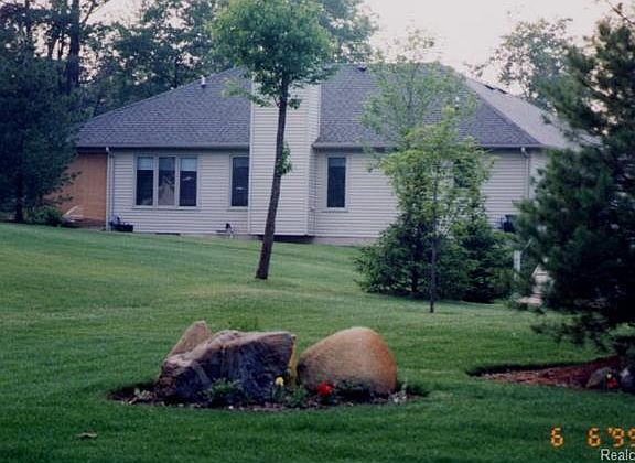 2nd image of 973 Hidden Valley Dr