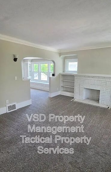 3694 E 147th St #UP — Photo 14