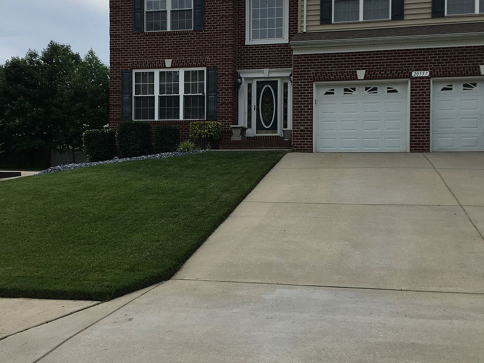 1st image of 20557 Carmarthen Dr