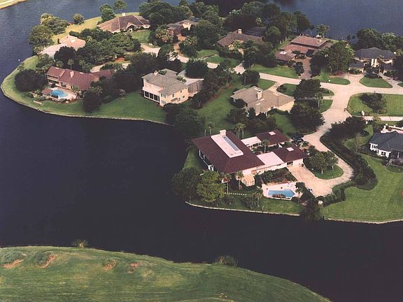 View of house on point of Osprey Ct