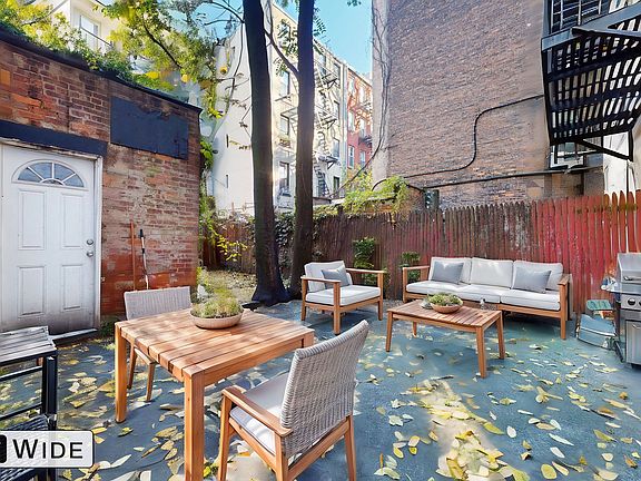 2nd image of 107 Saint Marks Pl APT 1A