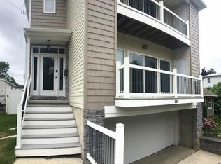 300 Hillcrest Ave, Wilmington, DE 19809