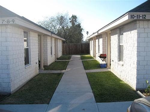 3rd image of 509 E Pike Blvd APT 10