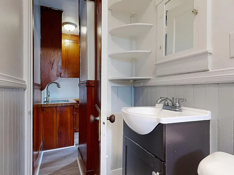 5 Pine St — Photo 16