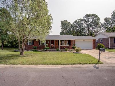 42 Eastmoor Dr, Wood River, IL, 62095