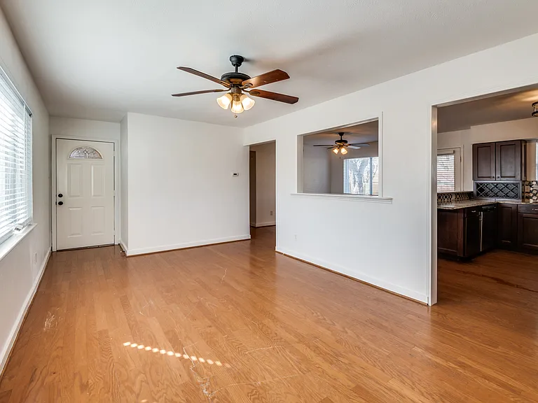 14423 Sunrose Ln — Photo 24