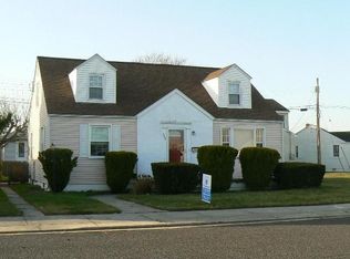 226 N Belmont Dr, Margate, NJ 08402
