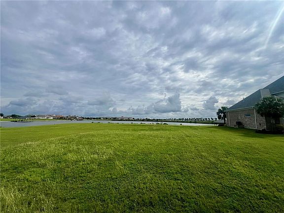 2nd image of 3005 Sunrise Blvd