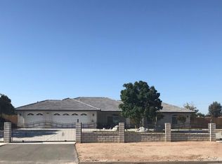 15115 Dos Palmas Rd, Victorville, CA 92392