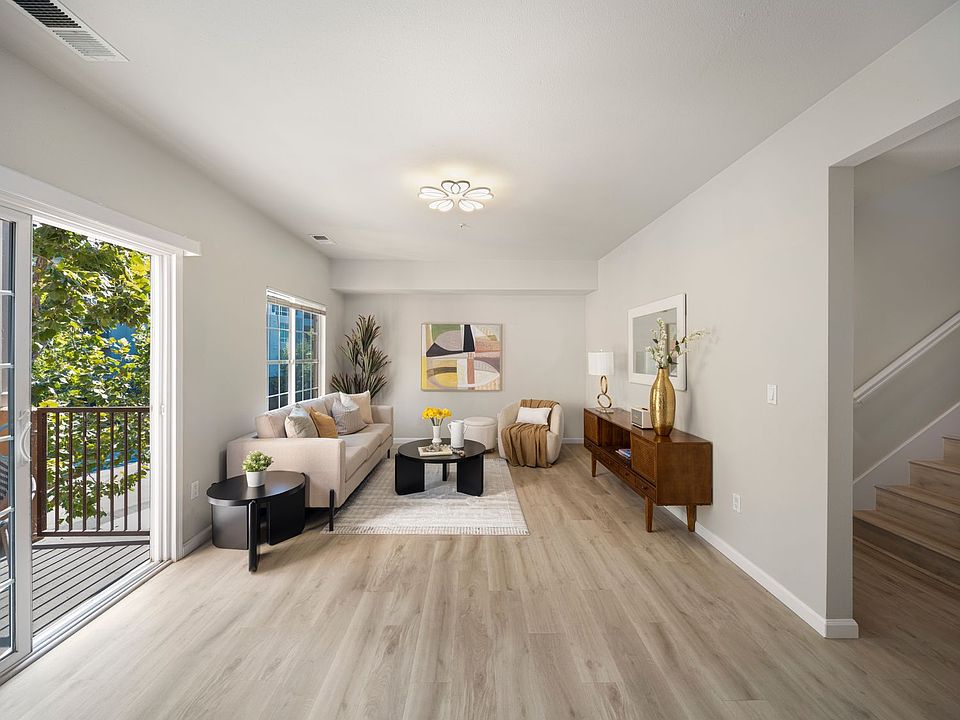 1st image of 422 E Evelyn Ave APT 202