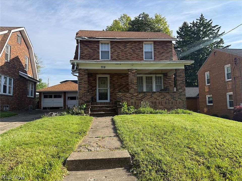 1st image of 708 E Bowman St
