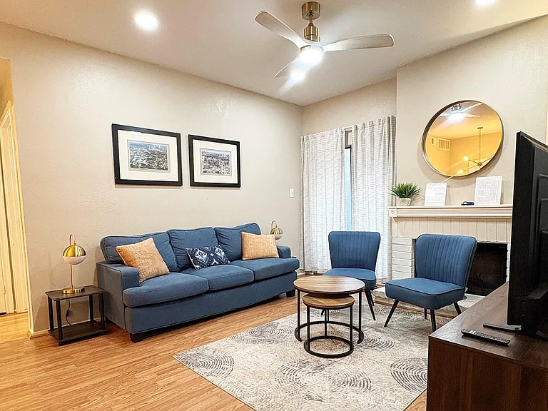 7900 N Stadium Dr #27 — Photo 2