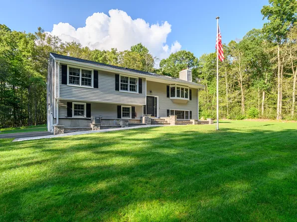 21 Greenbriar Road, Oxford, CT 06478