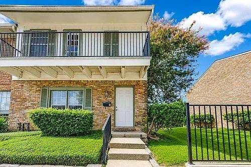 1846 Hollister St #7 Photo 1