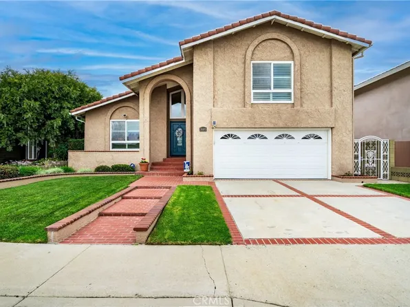 3601 Bluebell St, Seal Beach, CA 90740