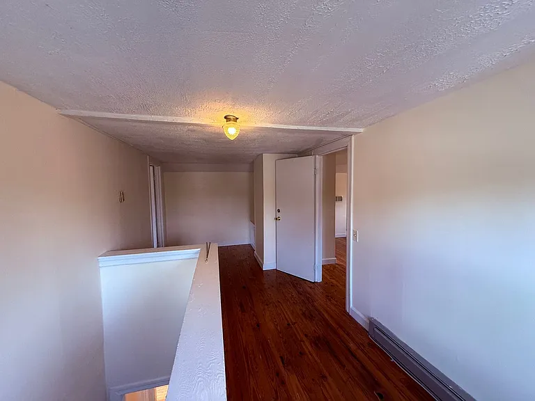1617 Kennedy Ave — Photo 10