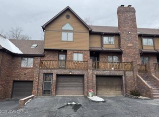 619 Hobbs Ct #E, Jefferson City, MO 65109