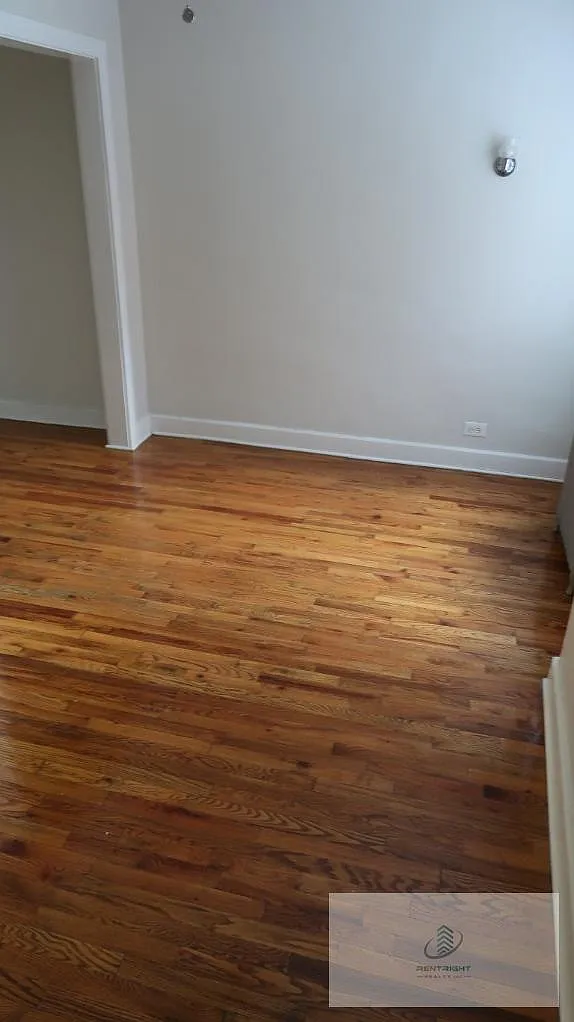 Studio, 1.0 bath, 500 sqft, $1,300 — Photo 4
