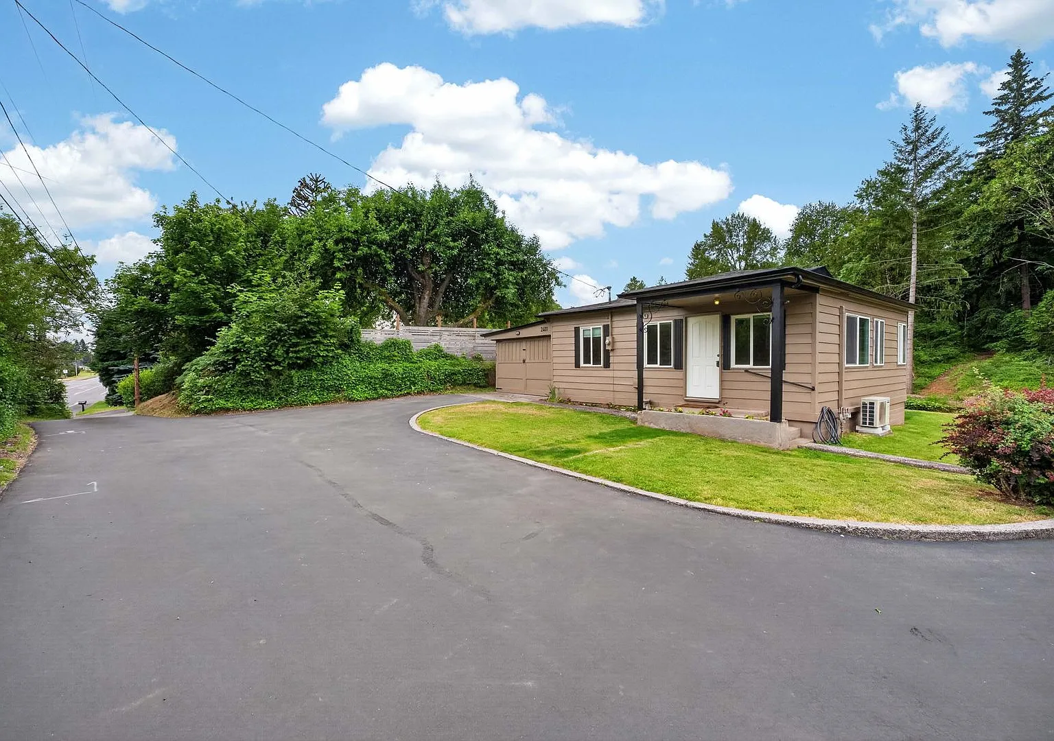 2 Bedroom Home Backing to Fallen Leaf Park & Trail System in Camas Community — Photo 4