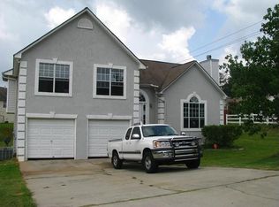 10517 Barberry Dr, Hampton, GA 30228