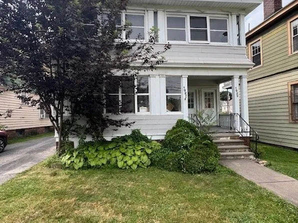 1927 James St, Syracuse, NY 13206