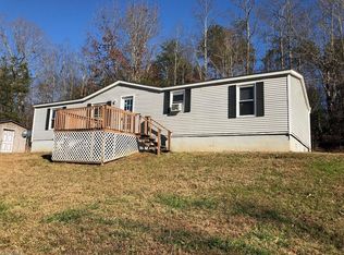 192 Grove Pl, Millers Creek, NC 28651