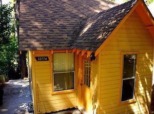 22774 Laurel Ln, Crestline, CA 92325