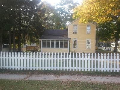 4th image of 147 Park Dr