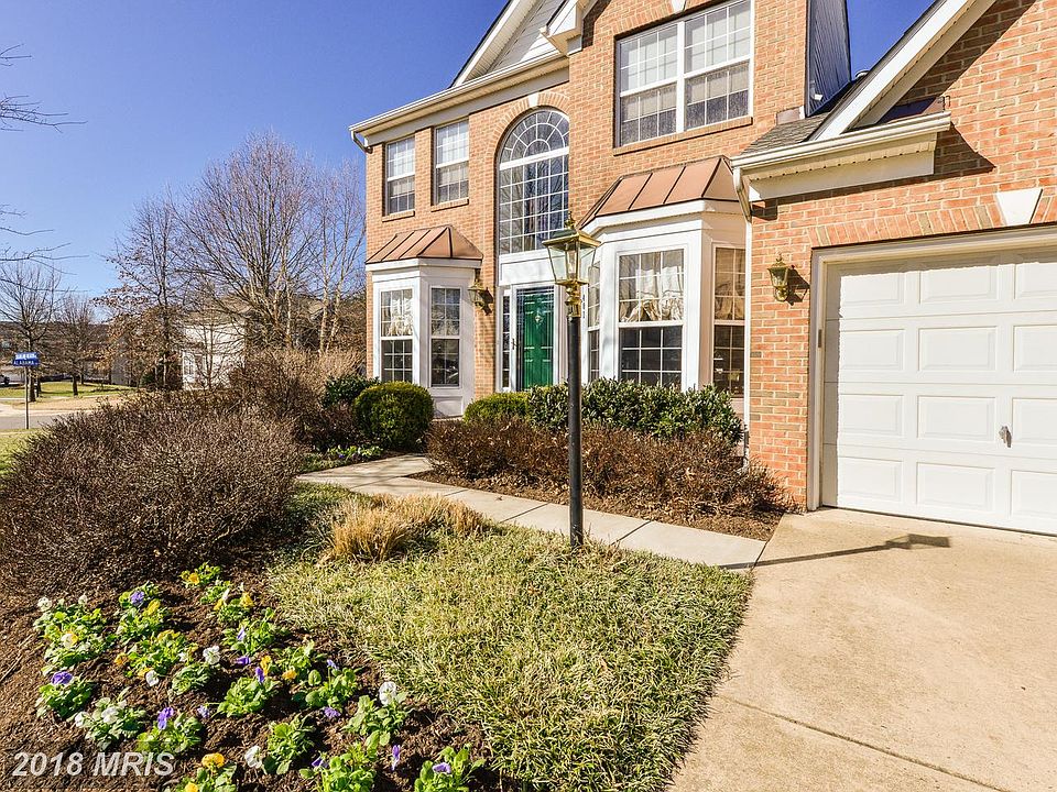 1st image of 401 Sugarland Meadow Dr