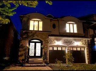 48 Langhorst Cres E, Richmond Hill, ON L4E 0A9
