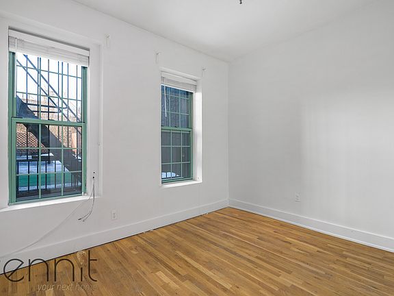 5th image of 1093 Putnam Ave APT G