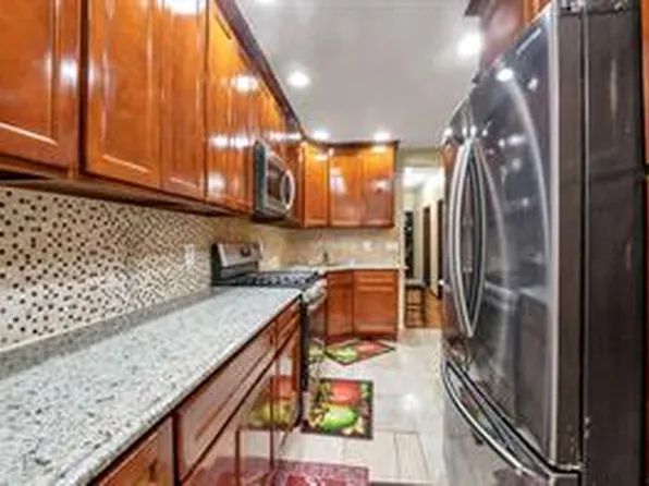 74 Fountain Avenue 2 image 3 of 13