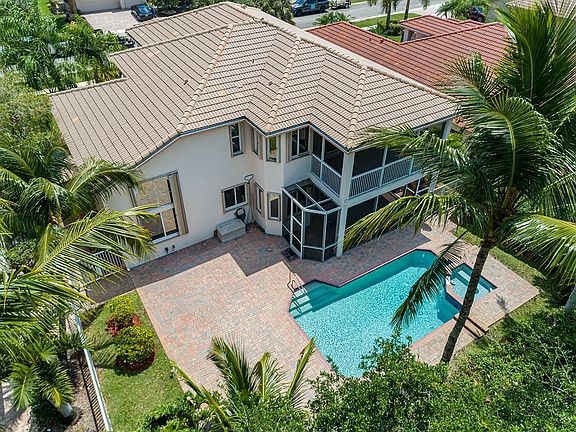 2nd image of 4461 Mariners Cove Dr