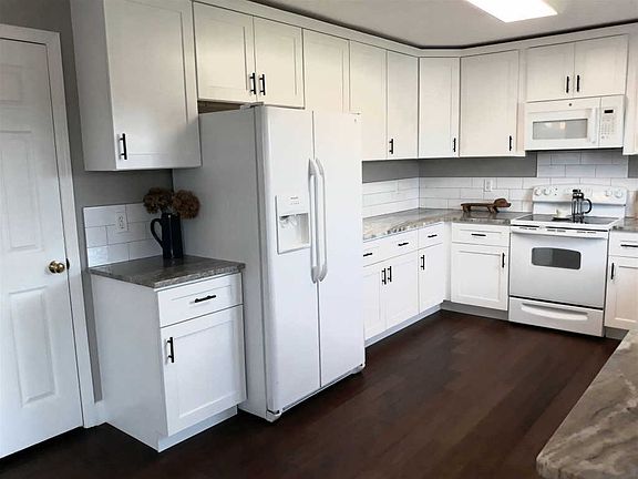 5th image of 1106 Wheatmore Ln