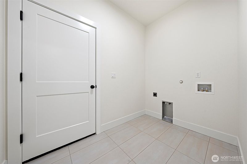 3rd image of 701 O Street NE