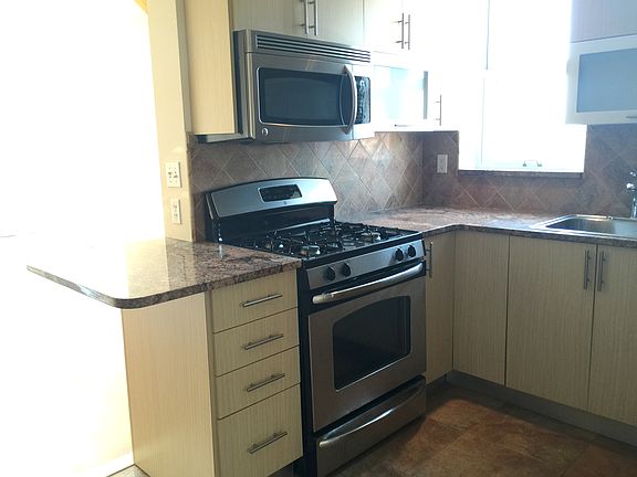 3rd image of 2408 Ocean Ave APT 17