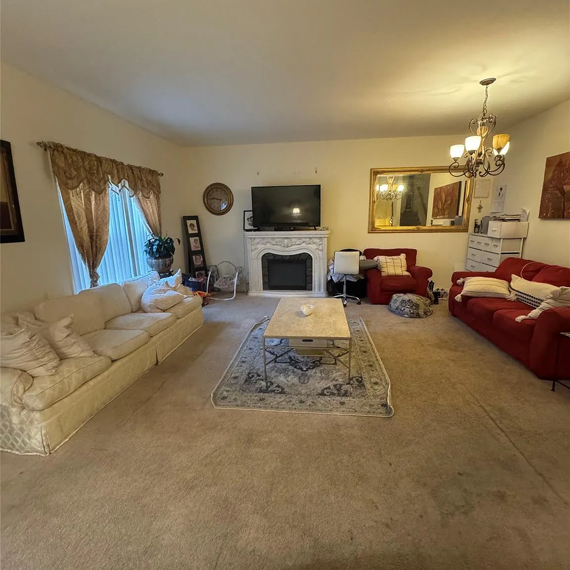 3 bed, 3.5 bath, 1750 sqft, $3,999 — Photo 2