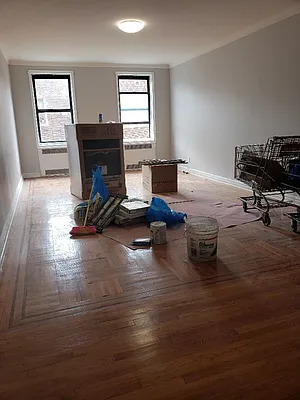 Rented by Smart NY Realty LLC | media 11