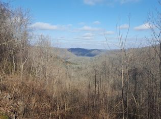 482 Oak Dr, Smithville, TN 37166