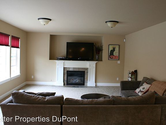 3rd image of 2708 Worthington St