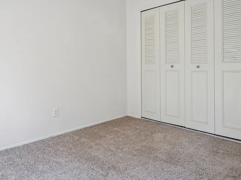Waterview Farms Apartments — Photo 26