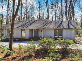 3 Hickory Nut Ln, Lake Wylie, SC 29710